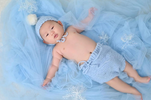 襄垣宝宝要不要穿袜子